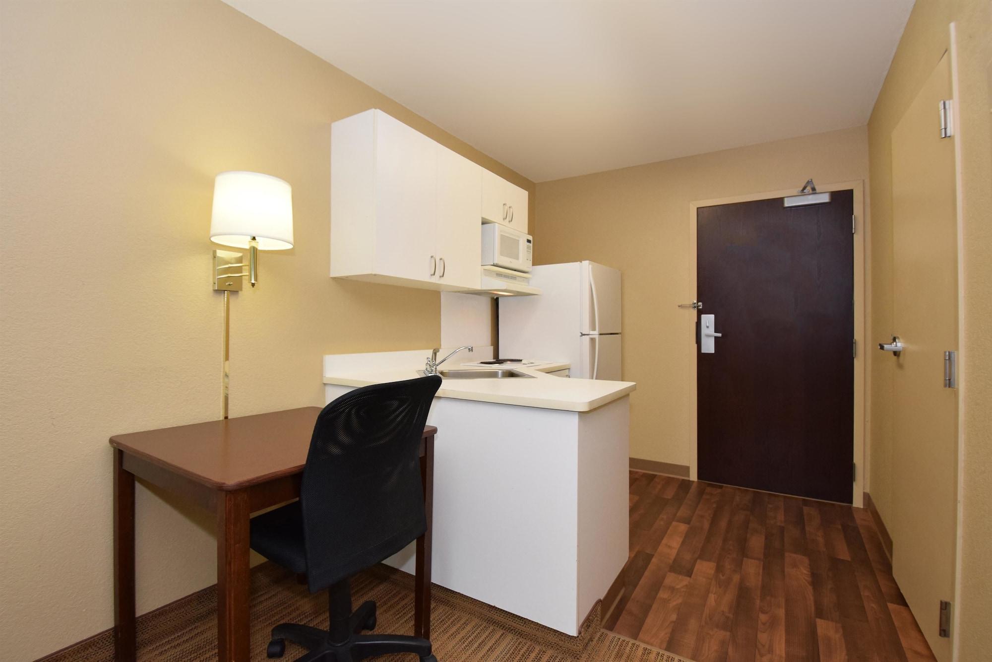 Extended Stay America Suites - Boston - Westborough - Connector Road Exterior photo