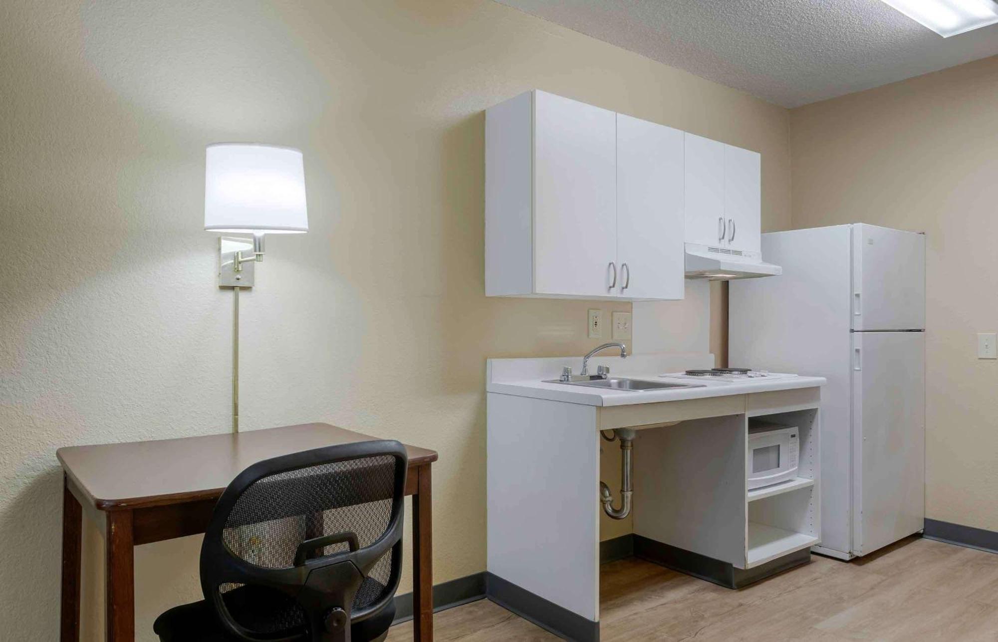 Extended Stay America Suites - Boston - Westborough - Connector Road Exterior photo