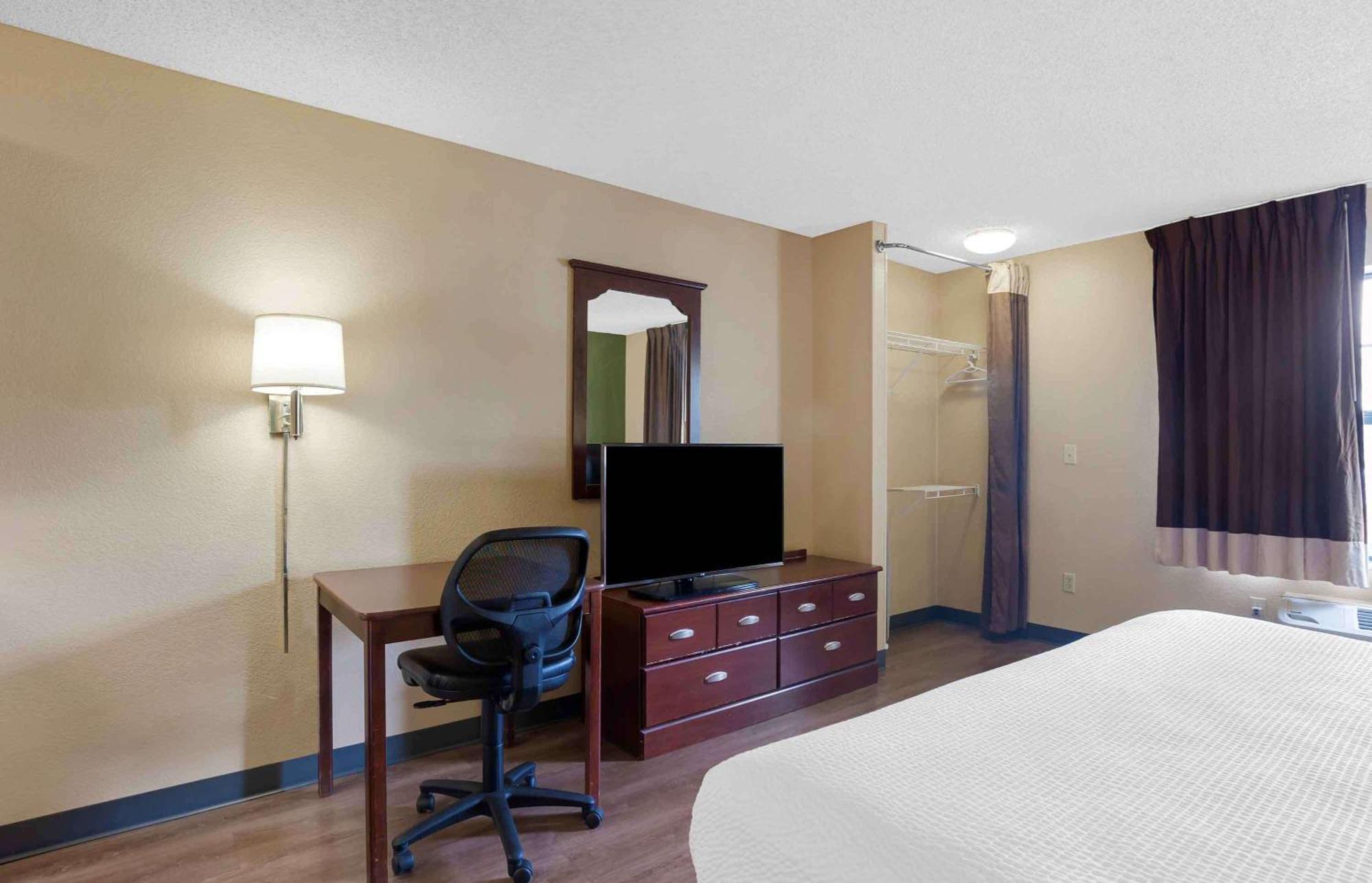Extended Stay America Suites - Boston - Westborough - Connector Road Exterior photo